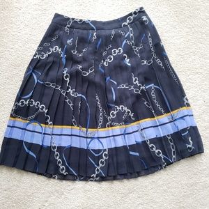 Ann Taylor printed pleated skirt